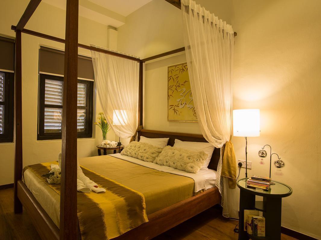 The Sovereign George Town Buitenkant foto